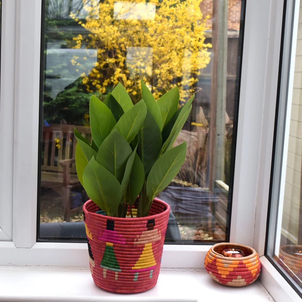 Red Planter Basket / Rwanda Basket / African Storage Plant Basket / Indoor Planter basket / Straw Planter basket /Sustainable Basket